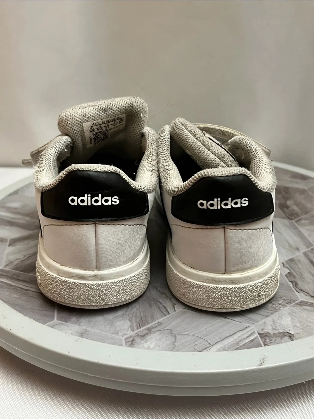 Adidas Kids White Black Sneakers Size 10K Toddler Shoes
